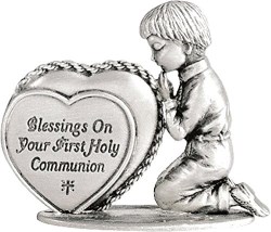 785525232388 1st Communion Boy With Heart (Figurine)