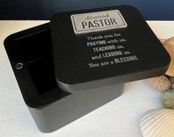 785525315630 Pastor Keepsake Box